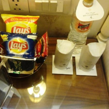 Hotel Bright Yeni Delhi Dış mekan fotoğraf