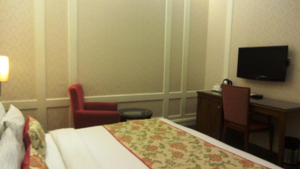 Hotel Bright Yeni Delhi Dış mekan fotoğraf